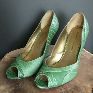 Chinese Laundry Spinach Green Foxy Wedges Size 9.5